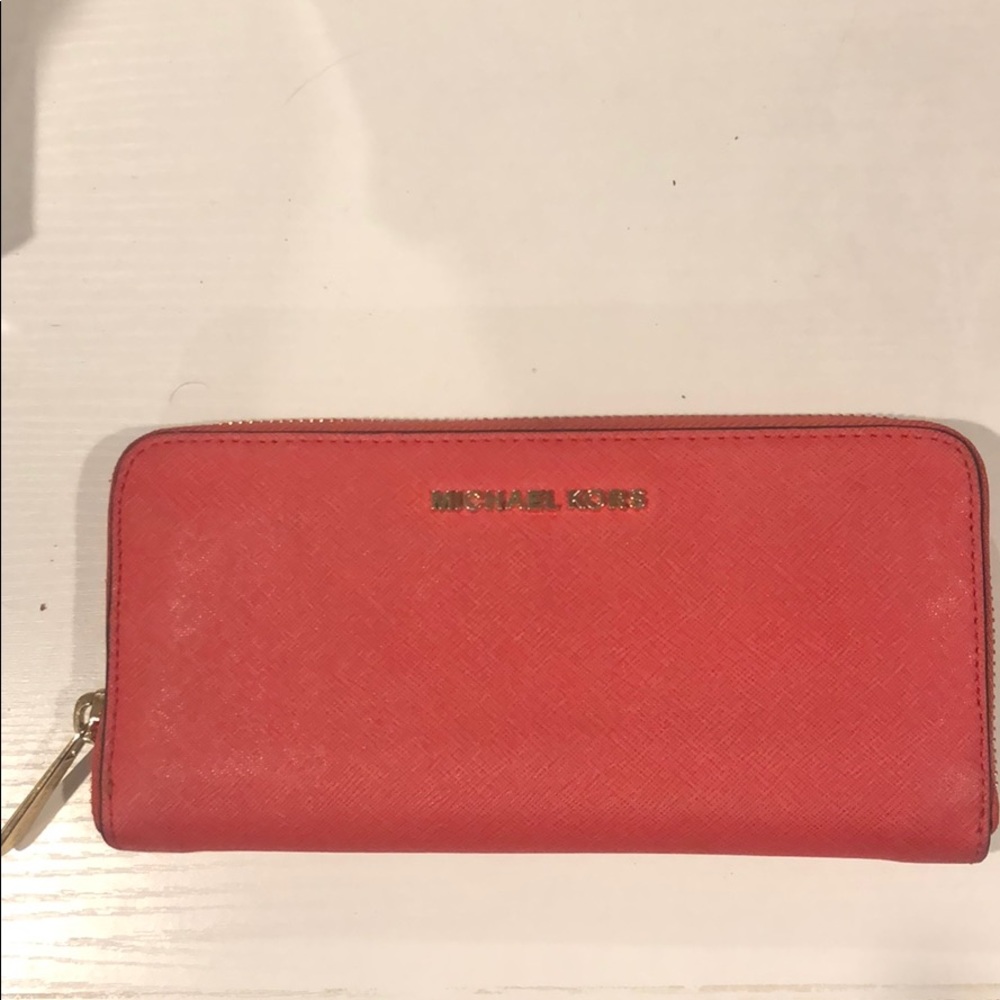 Zip up Michael Kora wallet